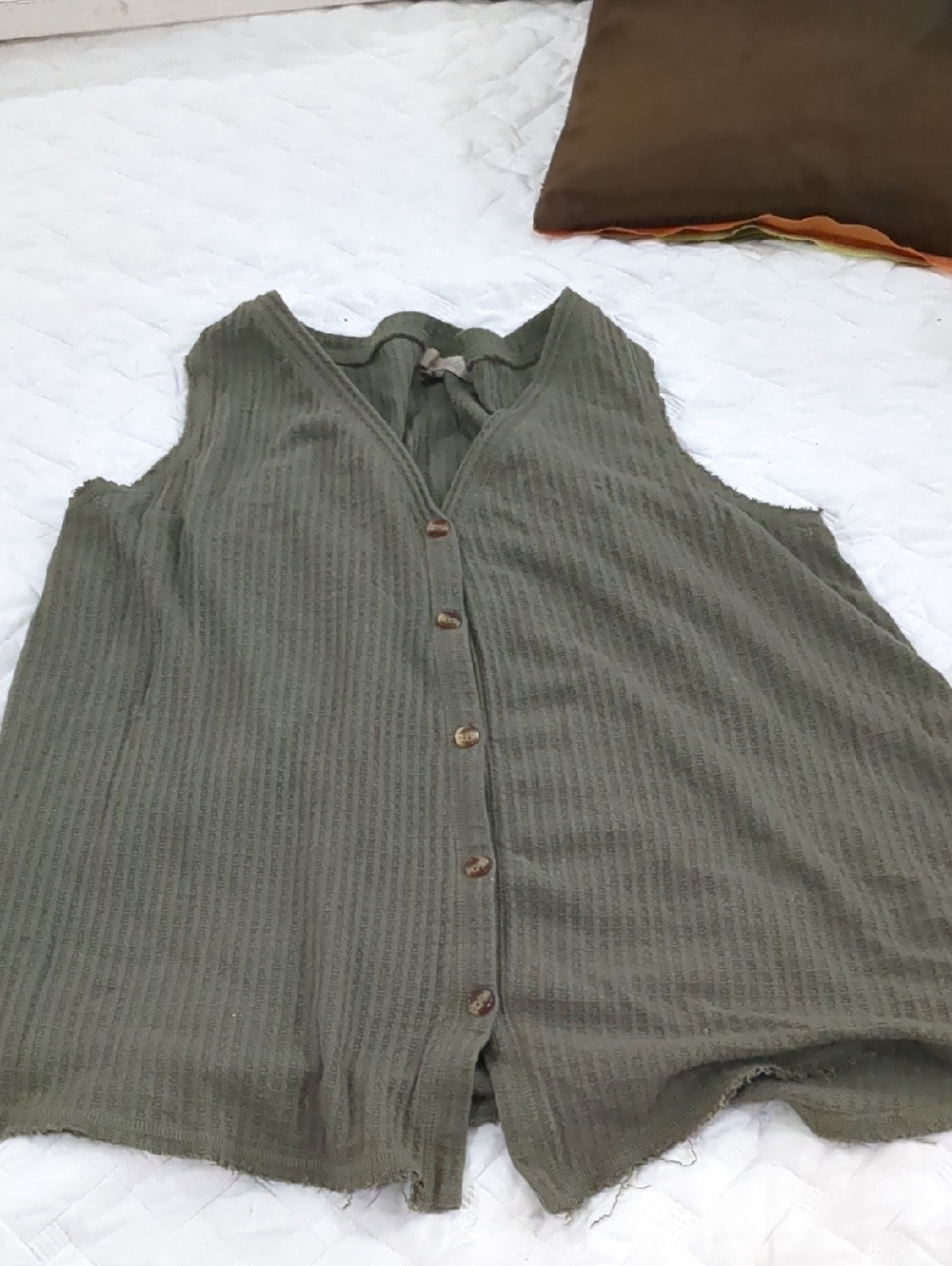 Wonderly Olive Green Ribbed Button Front Tank Top